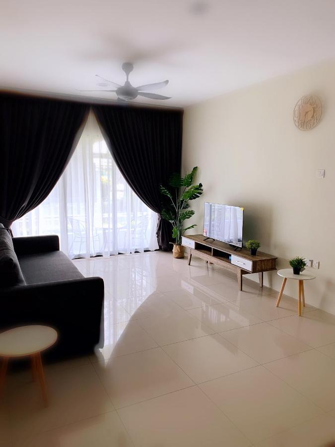 Aries Homestay Ипох Екстериор снимка